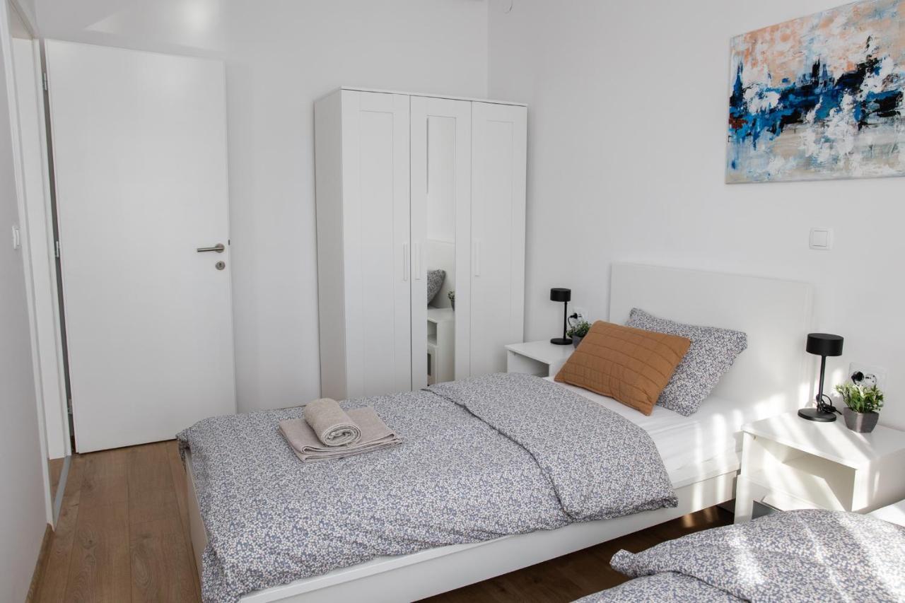Apartman Ena Bjelovar Eksteriør bilde