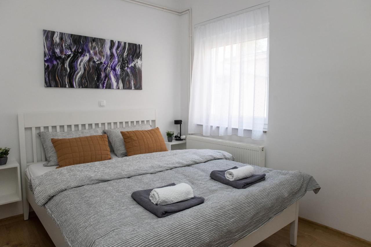 Apartman Ena Bjelovar Eksteriør bilde